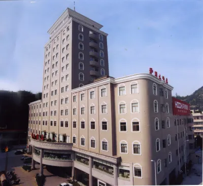 Huchuan Hotel Hotels near Bailianchan Temple