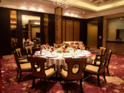 Guo Erluosi Hotel Hotel di Qian Gorlos