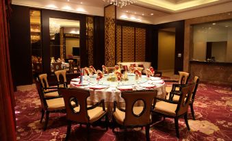 Guo Erluosi Hotel