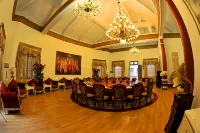 Ci'enlu Country Art Hotel