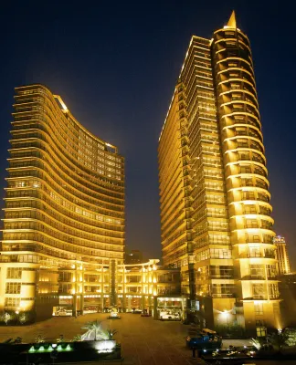 Dongfang Jinzuo Apartment Hotel - Condos