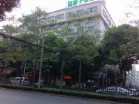 格子微酒店(南宁大沙田店) - 酒店外部