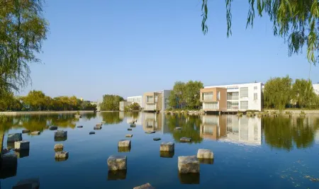 Gao Ke Hotel & Resort Отели рядом с достопримечательностью «Xi'an Mingde Institute of Technology»