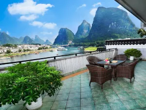 Green Lotus Hotel