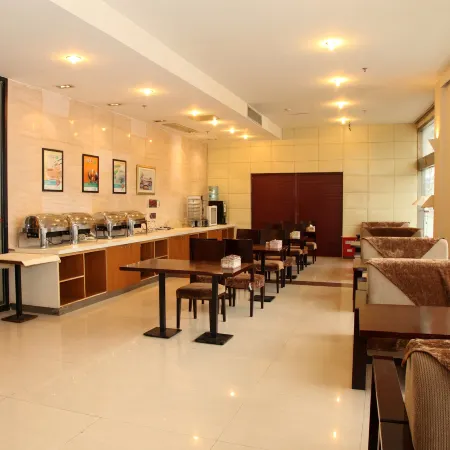 Jinjiang Inn (Taicang Wanda Plaza Shanghai East Road)