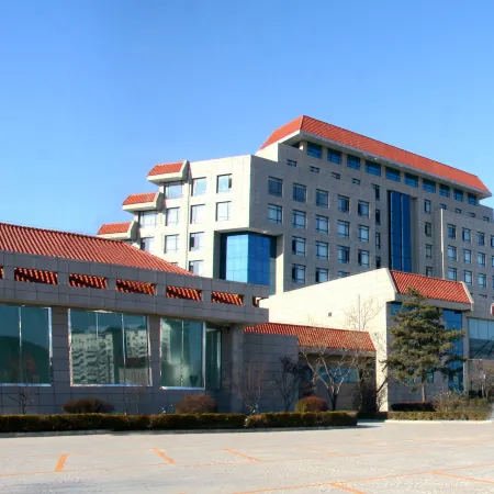 Huludao International Hotel (Longwan Seaside Branch) Отели в г. Хулудао