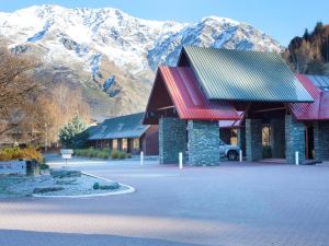 Swiss-Belresort Coronet Peak