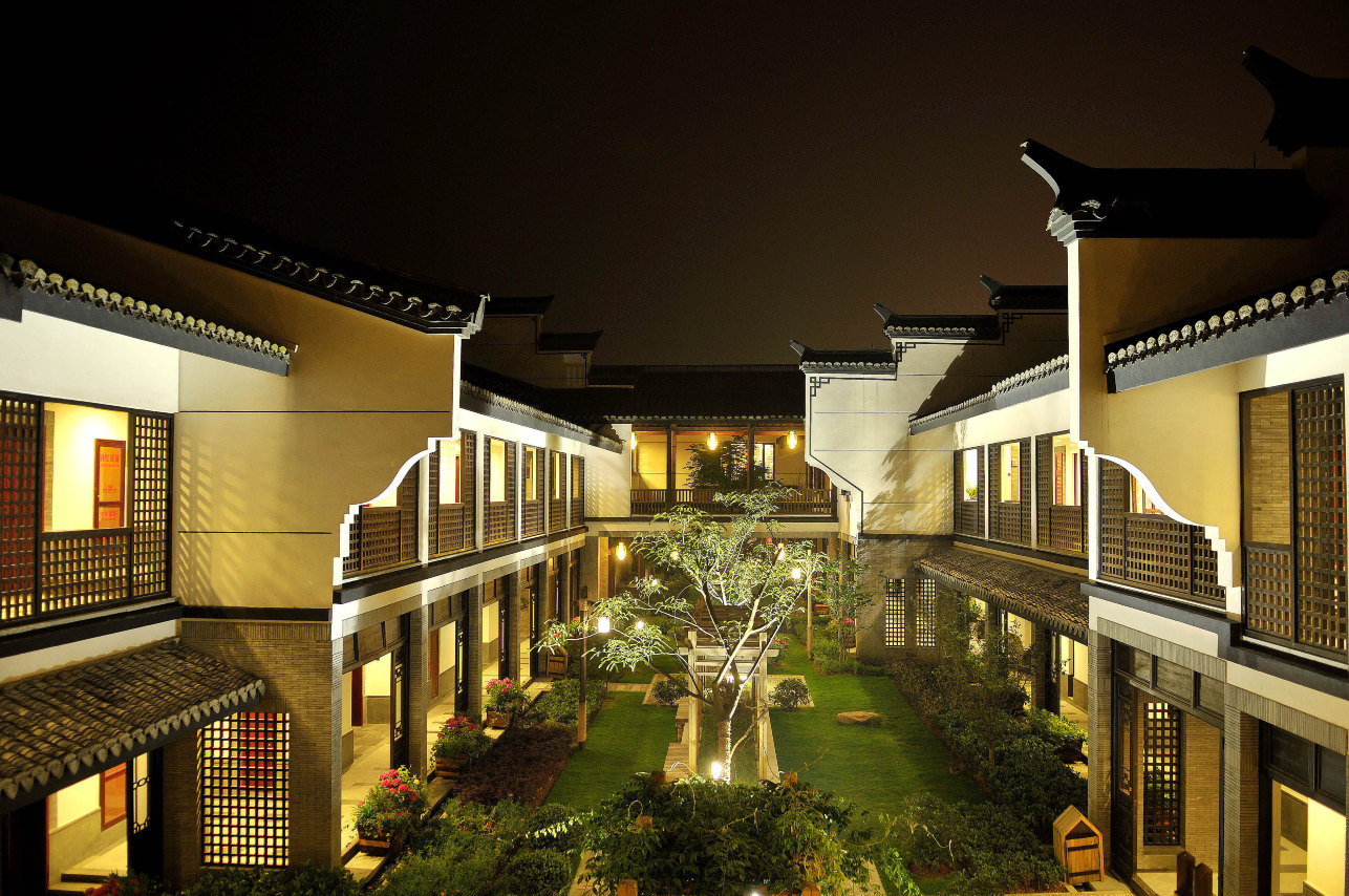 hotel 2