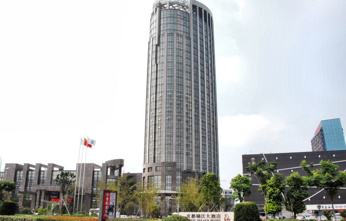Royal Palace Hotel