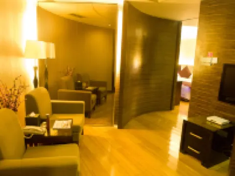 Romantic Hotel Hotels in Taizhou