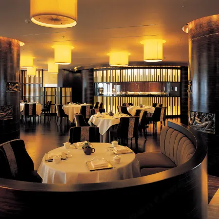 The GRAND LOTTE SEOUL (Formerly: Lotte Hotel Seoul)