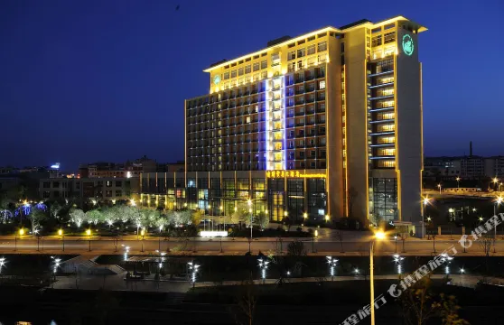 曲靖官房大酒店（南城門廣場店）