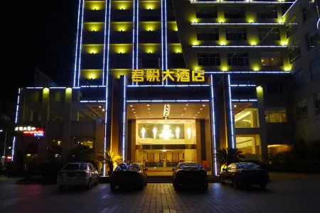 Junyue Hotel