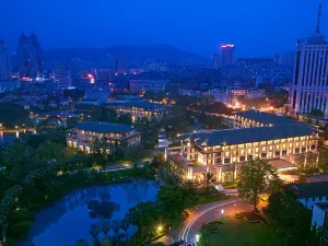 C&D Hotel