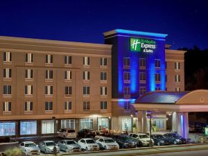Holiday Inn Express & Suites Knoxville West - Papermill DR