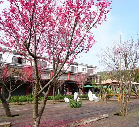 Sanyi Blossom Art Village Holiday Club