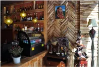 Amdo Coffee House Inn - bar