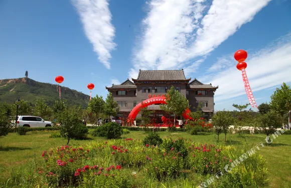 灤縣龍翔花園酒店