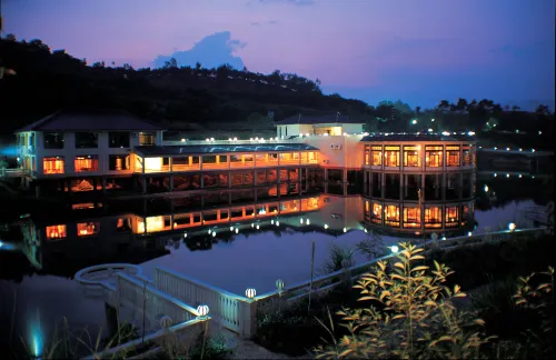 jiexi jingming Holiday Village