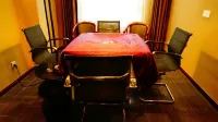 Macheng Tiancheng Business Hotel (Cultural Town)