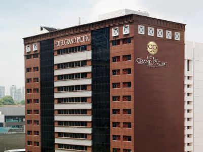 Hotel Grand Pacific