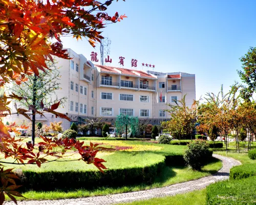 Longshan Hotel Hotels in She