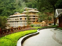 Longsheng Hot-spring Hotel