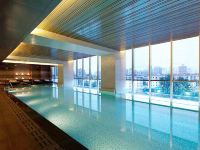 上海明捷万丽酒店 - 室内游泳池
