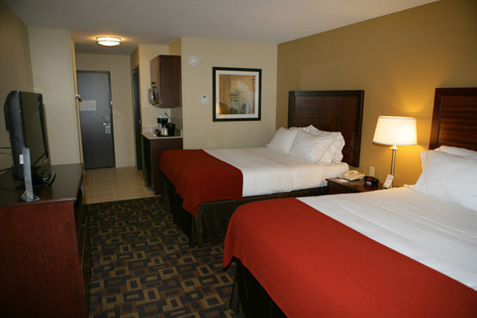 Holiday Inn Express Hotel & Suites Salina, an Ihg Hotel