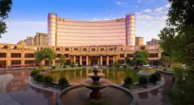 Royal International Hotel Shanghai Hotels near Shanghai Chuansha Xinxin Shopping Mall