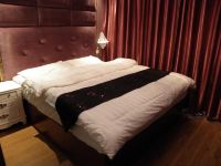 鄂尔多斯印康象城酒店 - 温馨大床房