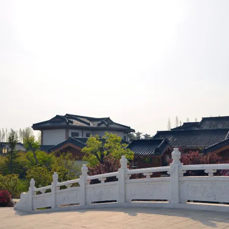 Rushan Furu Donghai Calligraphy and Painting Academy Homestay