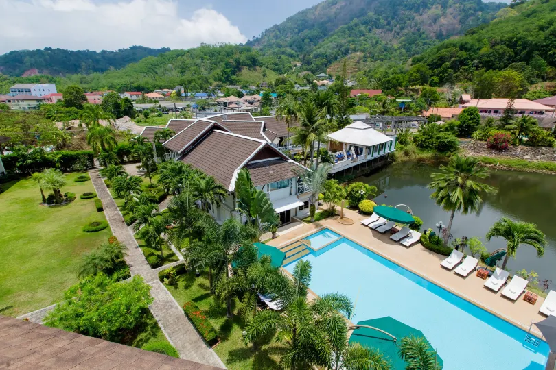 Serenity Lakeside Resort