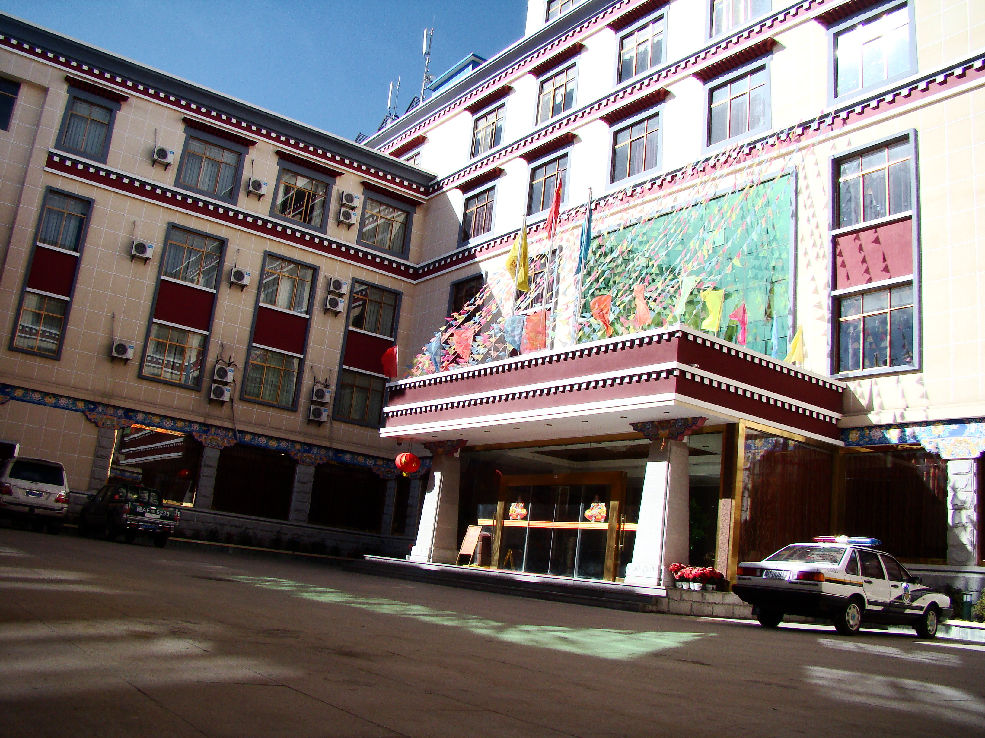 明湖大酒店图片