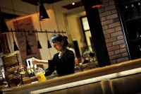โรงแรมเคมปินสกี้ หยินฉวน - ที่มีบาร์