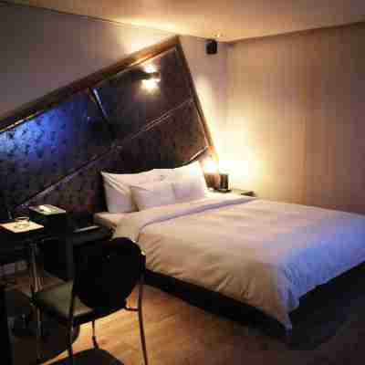 Seocho E Hotel Rooms