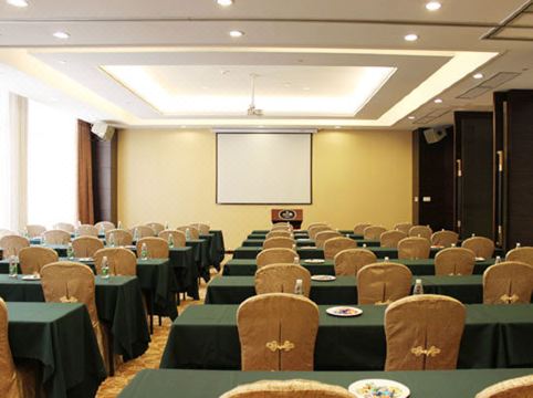 로열 메트로폴리탄 호텔 객실