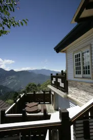 南投清境娜嚕彎渡假景觀木屋民宿