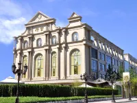 Palace International Hotel Beijing Hotels near Lufthansa Outlets