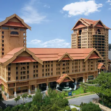 Royale Chulan Kuala Lumpur Отели рядом с достопримечательностью «Джалан Конлей»