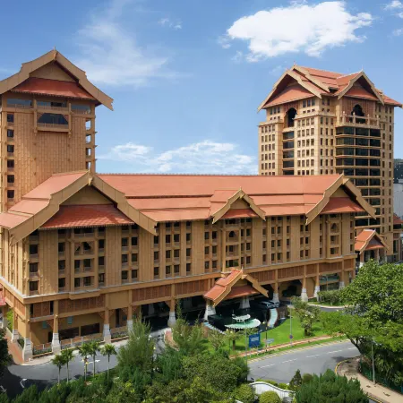 Royale Chulan Kuala Lumpur Отели рядом с достопримечательностью «Джалан Конлей»