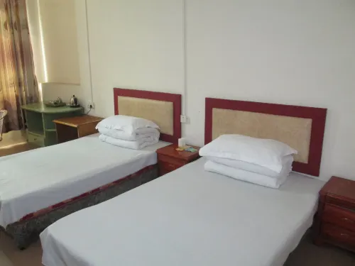Yudu Shenzhou Hang Hotel