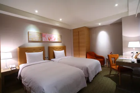 Classic City Resort