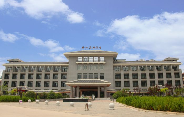 Qiaoshan Binhu Hotel
