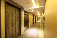 เครือโรงแรมบิวตี้ ไทเป - โรงแรมบีไนท์ (โรงแรมที่เช็คอินด้วยตนเอง)