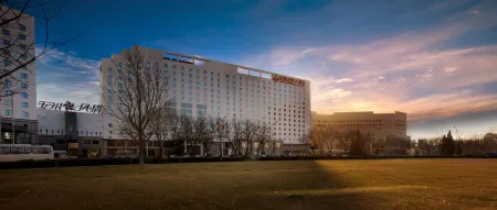 Beijing Continental Grand Hotel