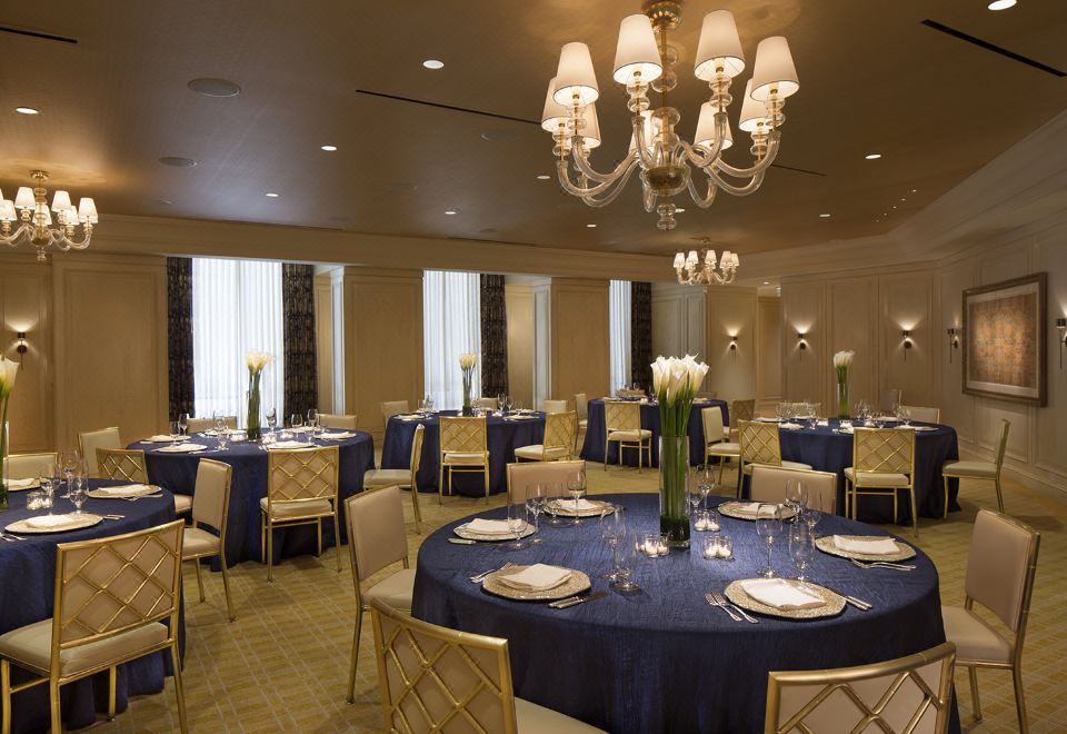 1. 포시즌스 호텔 ..