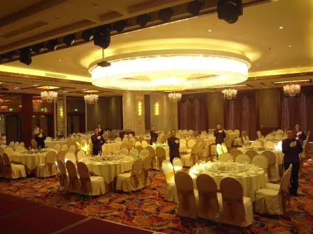 Jinyu Rose Manor Hotel Отели рядом с достопримечательностью «Yanling National Flower and Tree Expo Park»