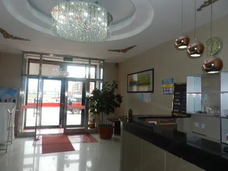 Golden Grassland Hotel, New Barag Right Banner Отели в г. Шинэ-Барга-Юци