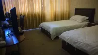 Jiangshan Qunhui Hotel